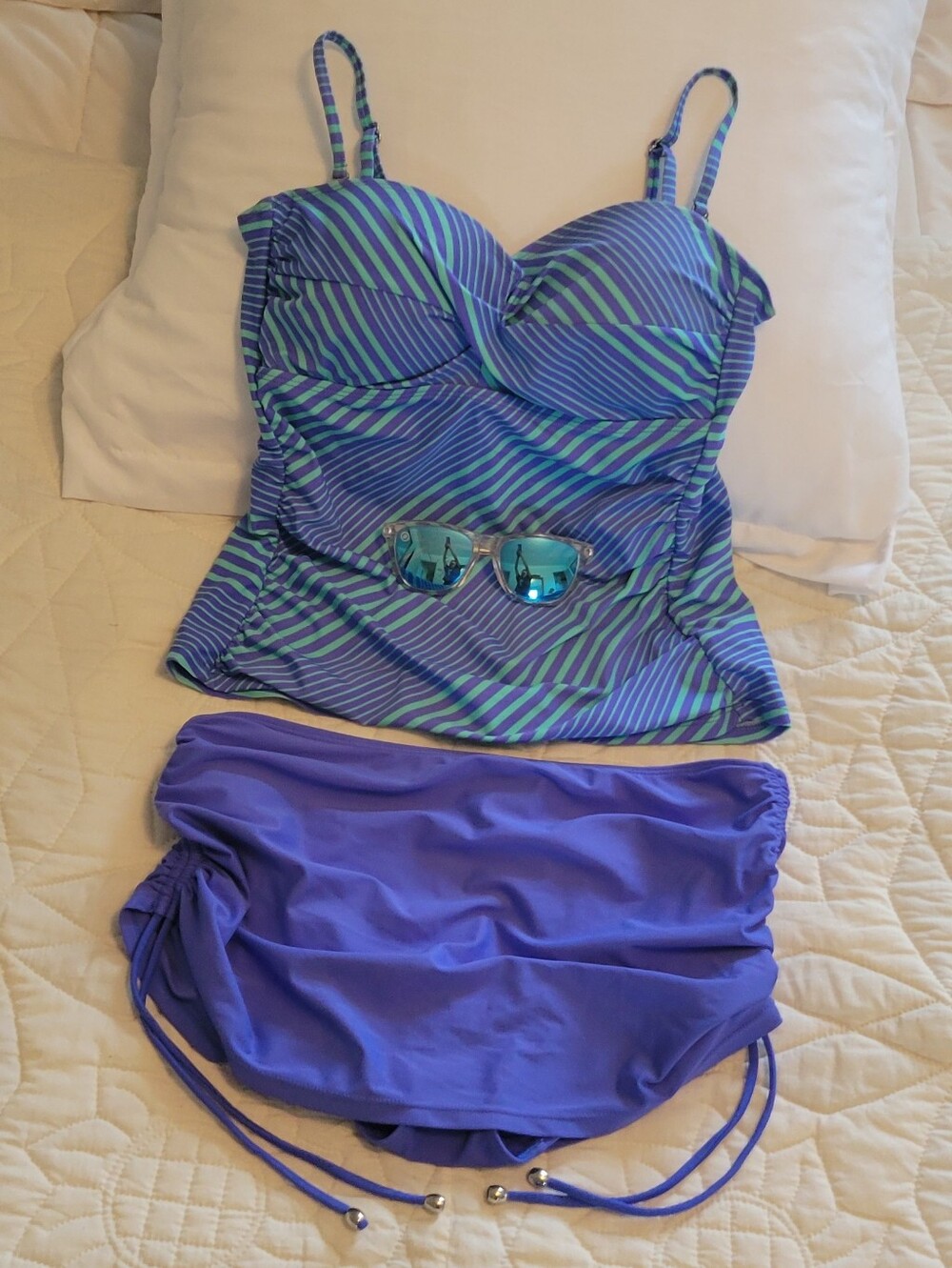Catalina 2 piece aqua blue striped tankini top with solid blue ruched skort. M